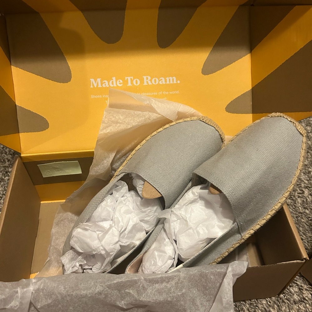 Soludos gray espadrilles- brand new